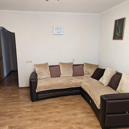 Apartment In Местия Экстерьер фото